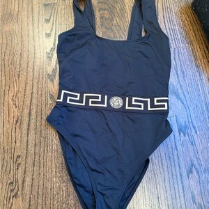 Versace Midnight Black Garment